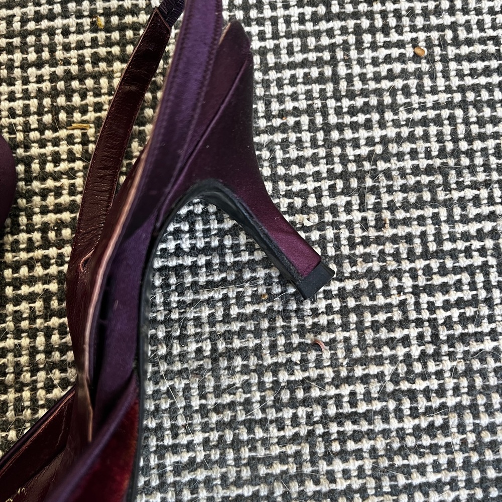 Elegant L.K. Bennett Burgundy Velvet Slingback Heels - Picture 6 of 8